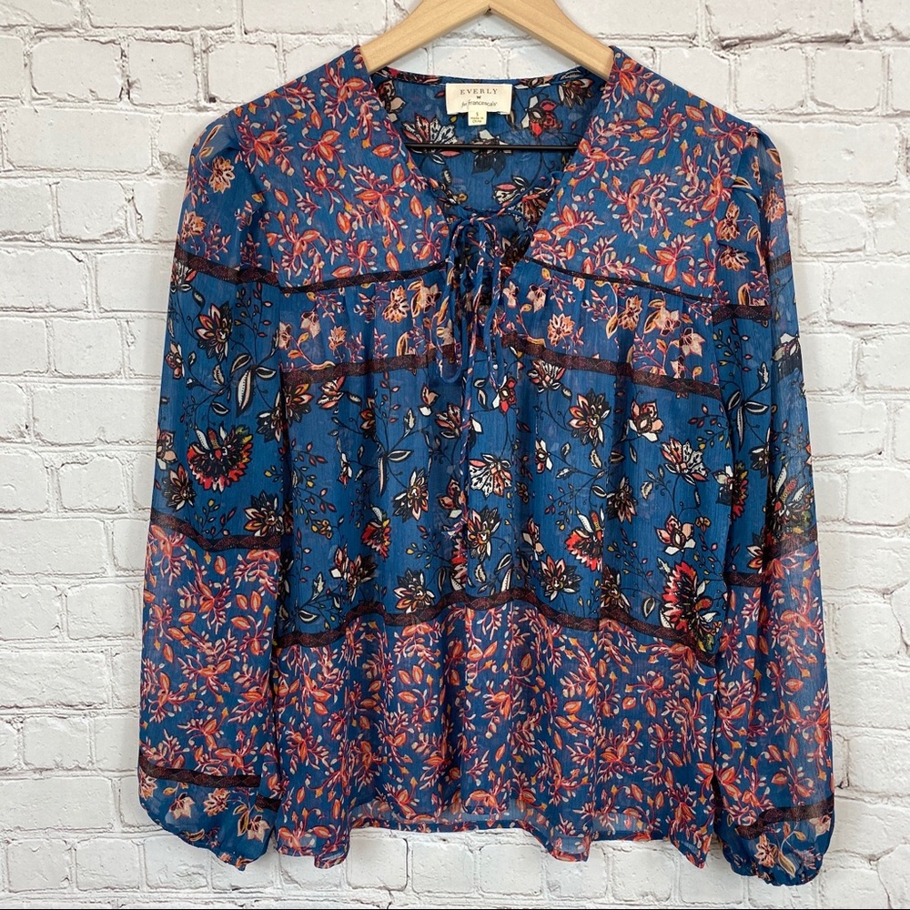 EVERLY Boho Lace Up Peasant Top S Blue